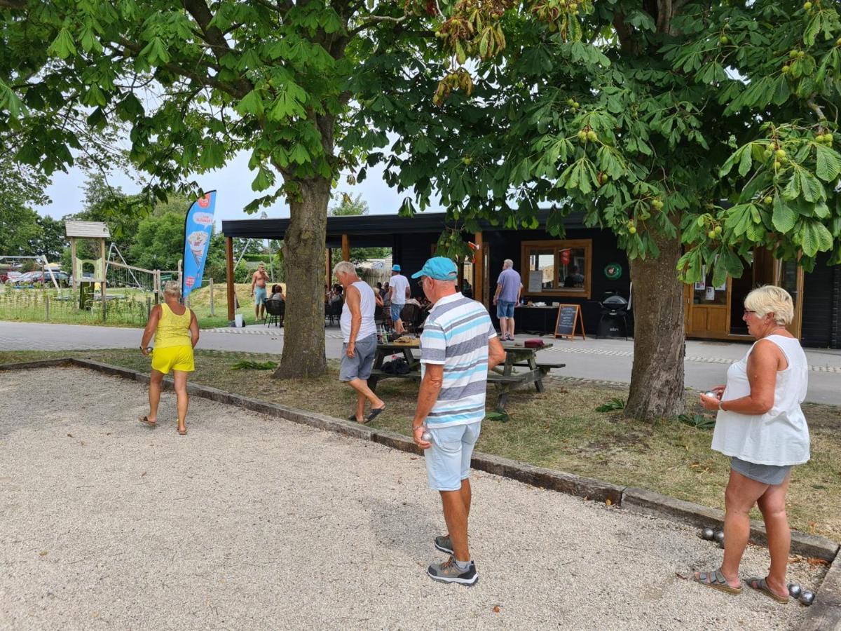 Chalet 579 Op Recreatiepark De Wielen Sint Maarten Ngoại thất bức ảnh